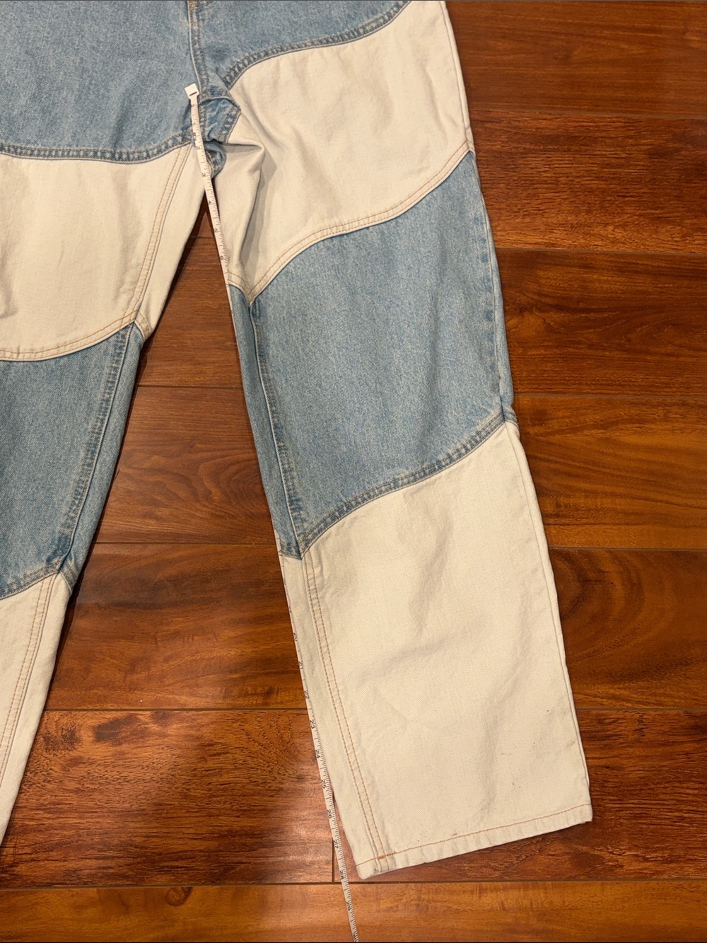 Wild Fable High Rise 90s Relaxed Straight Patchwork Jeans Two Tone Size 10 - Picture 7 of 10